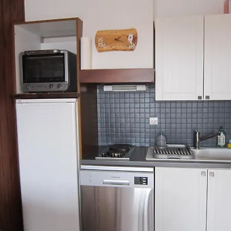 Benevy - Deux Pieces Balcon - Plein Centre Apartment *